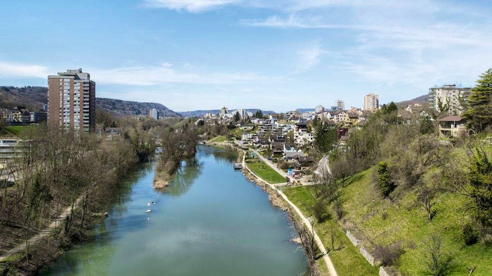 Droni ostacolano i soccorsi. Esplosione in un parcheggio sotterraneo a Nussbaumen, un morto e cinque feriti