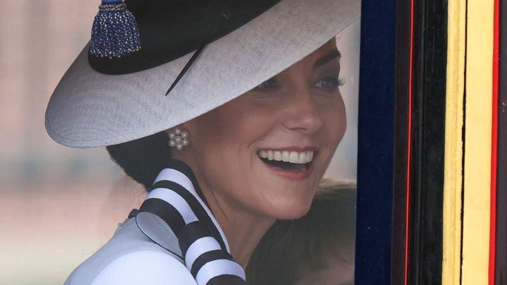Prinzessin strahlt bei «Trooping the Colour». Briten feiern Kates grosse Rückkehr