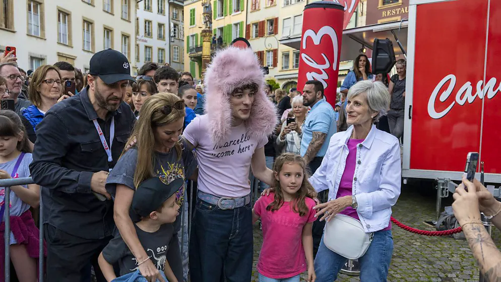 Nemo festeggiato a Bienne, la sua città natale.