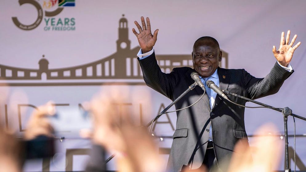 Il presidente Cyril Ramaphosa ha affermato nel suo discorso d'insediamento che "la formazione di un governo di unità nazionale è un momento di profondo significato".