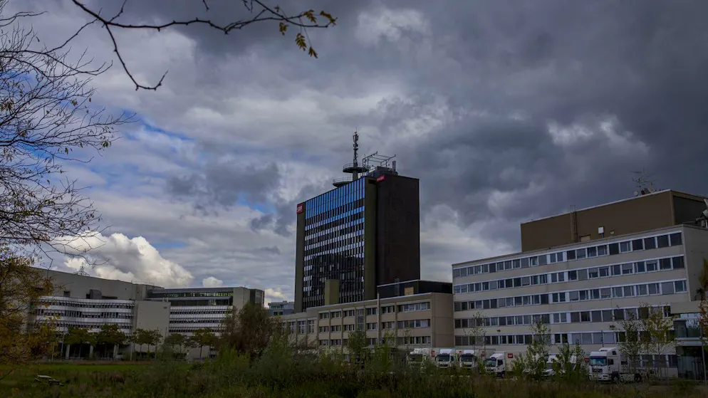 Saving hammer at Leutschenbach. SRF abolishes 