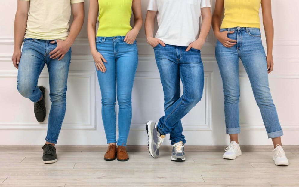 Gli skinny jeans sono stati l'uniforme dei millennial per molti anni.