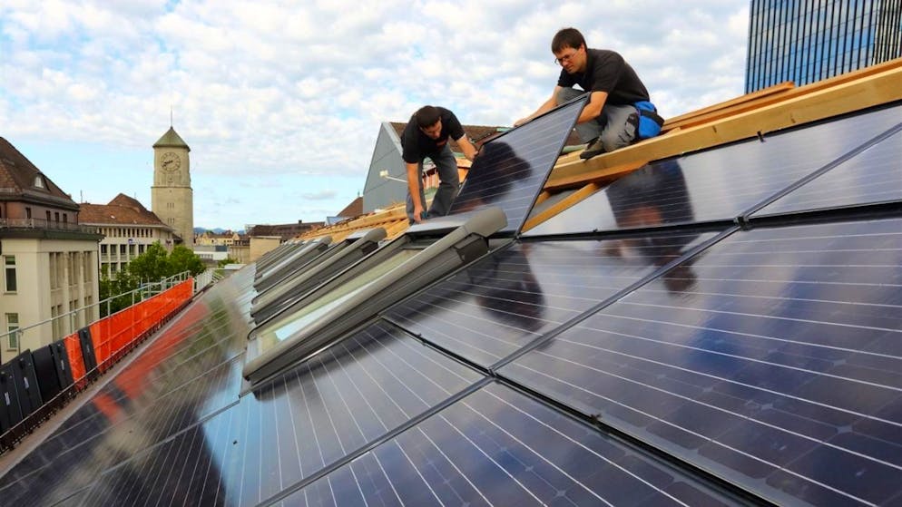 Die Installation einer Photovoltaik-Anlage ist auf 25 Jahren gerechnet wirtschaftlich, deshalb kürzt die Stadt St. Gallen Fördergelder.