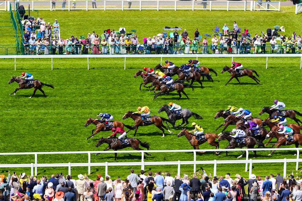 Royal Ascot: Prince William stands in for ailing King Charles. This year, the traditional horse races at Ascot will take place from June 19 to 22, 2024.