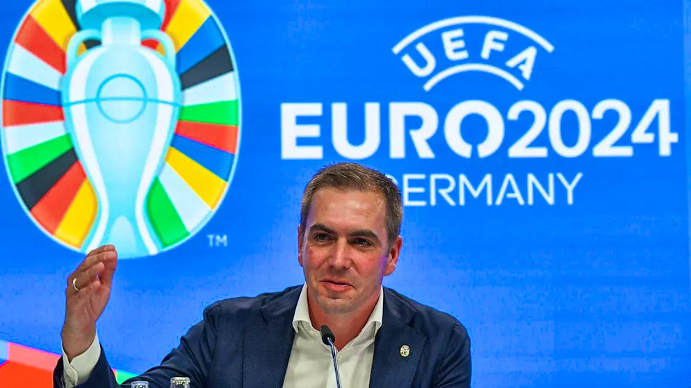 Philipp Lahm, the director of EURO 2024, is let down by Deutsche Bahn.