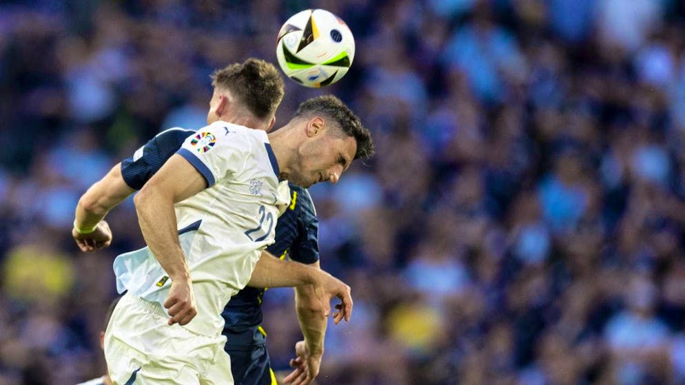 Fabian Schär played the game against Scotland to the end despite a broken nose