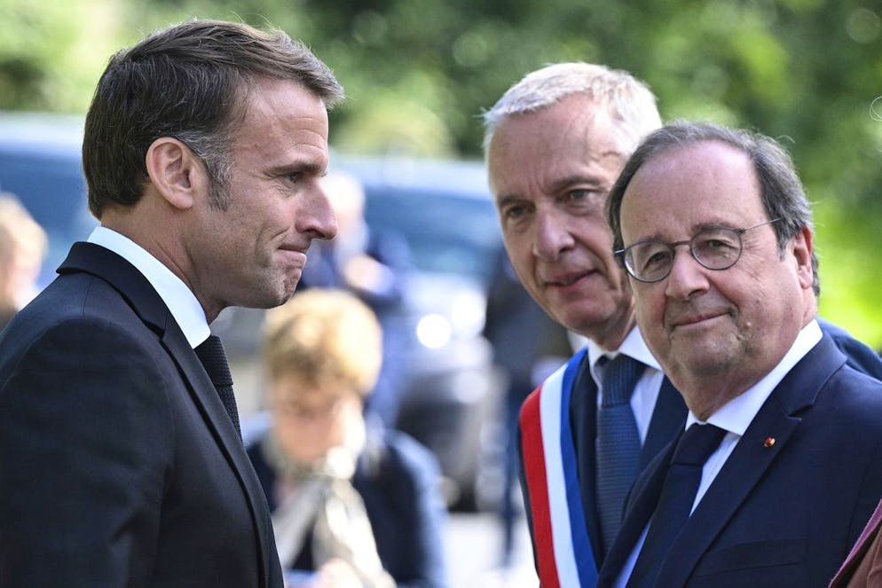 Pour l'ancien locataire de l'Elysée de 2012 à 2017, «quels que soient les reproches qui peuvent être adressés» à son successeur, «il a été réélu et il doit donc terminer son mandat» (archives).