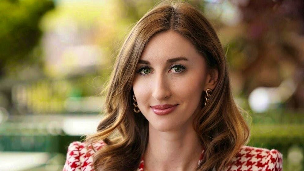 Elena Sachs completed matchmaking and dating coaching training last summer. She has been self-employed with Match Maison since October 2023 and is looking for love for her clients.