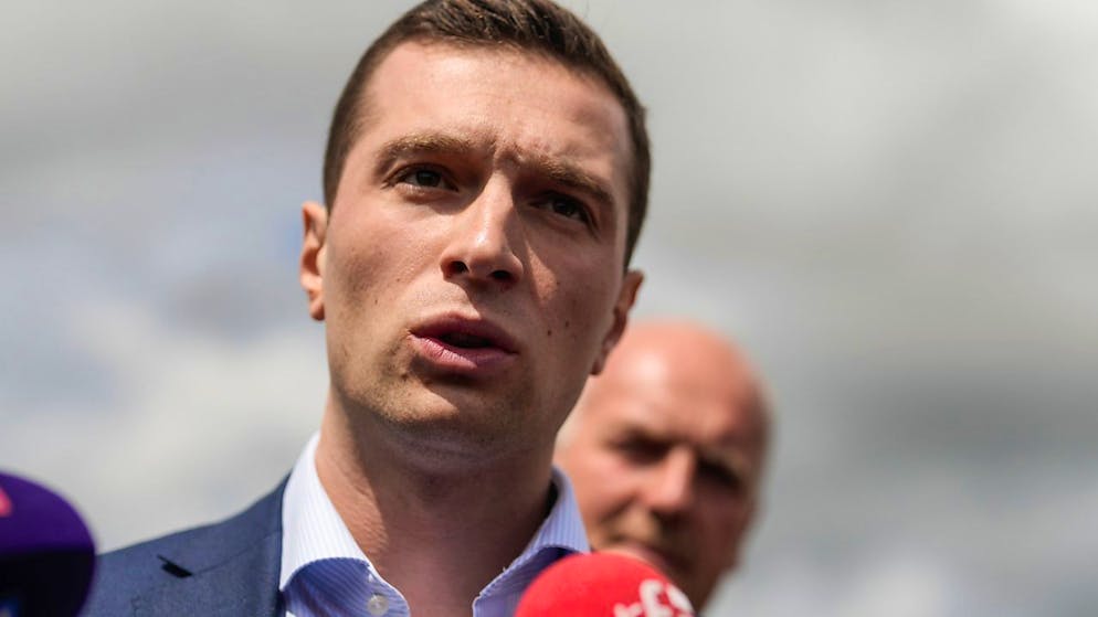 «Accetterò di essere nominato soltanto se avrò potere di agire e la legittimità democratica e istituzionale per farlo», ha sottolineato il candidato del RN Jordan Bardella.