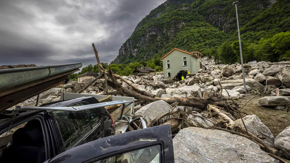 Maltempo. Alluvione in Mesolcina: «Non abbiamo notizie della coppia», riprese le ricerche all'esterno della loro casa
