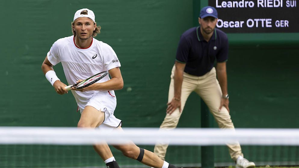 Leandro Riedi, ici lors des qualifications de Wimbledon l'année dernière, a franchi le premier tour lundi.