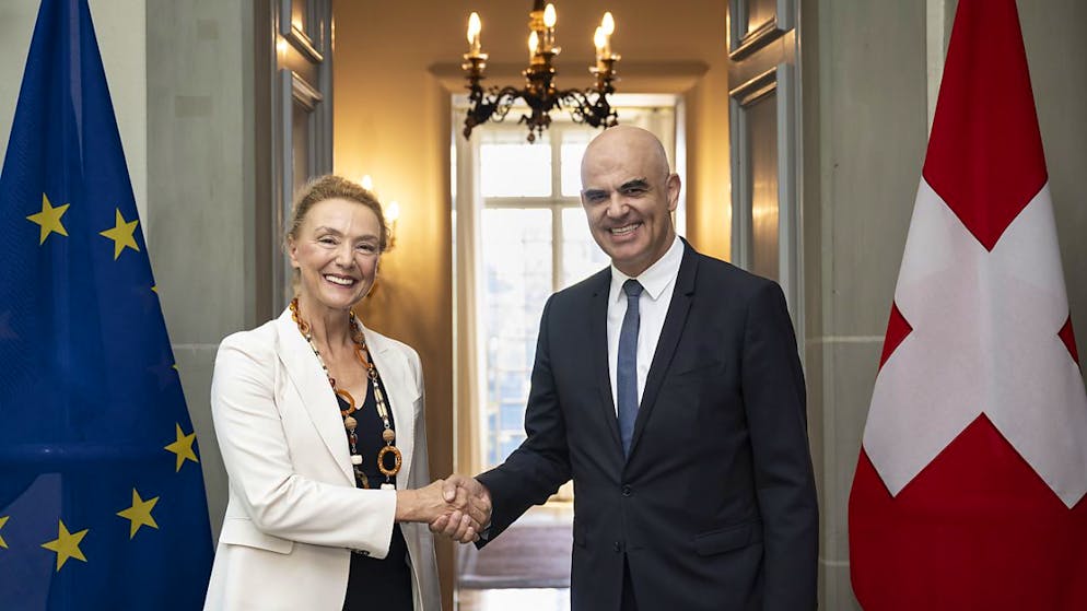 Alain Berset élu secrétaire général du Conseil de l'Europe - Gallery. Alain Berset succédera à la Croate Marija Pejcinovic Buric (à gauche) au poste de secrétaire général du Conseil de l'Europe (archives).