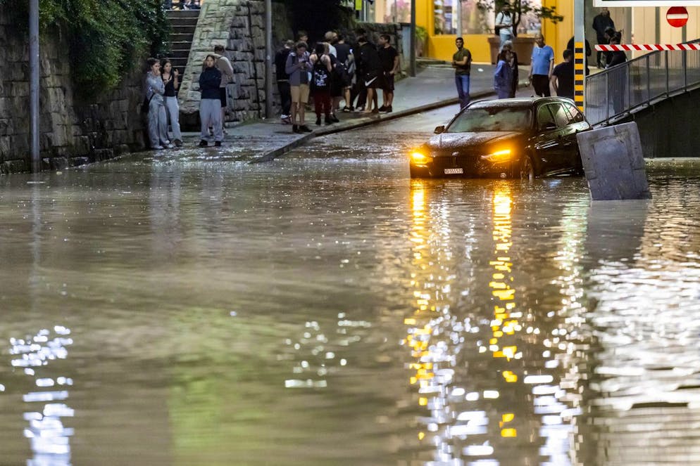 Forti temporali a Morges martedì 25 giugno 2024. La massa d'acqua a Morges è stata impressionante.