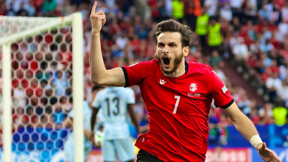 Khvicha Kvaratskhelia puts Georgia on the road to victory early on.