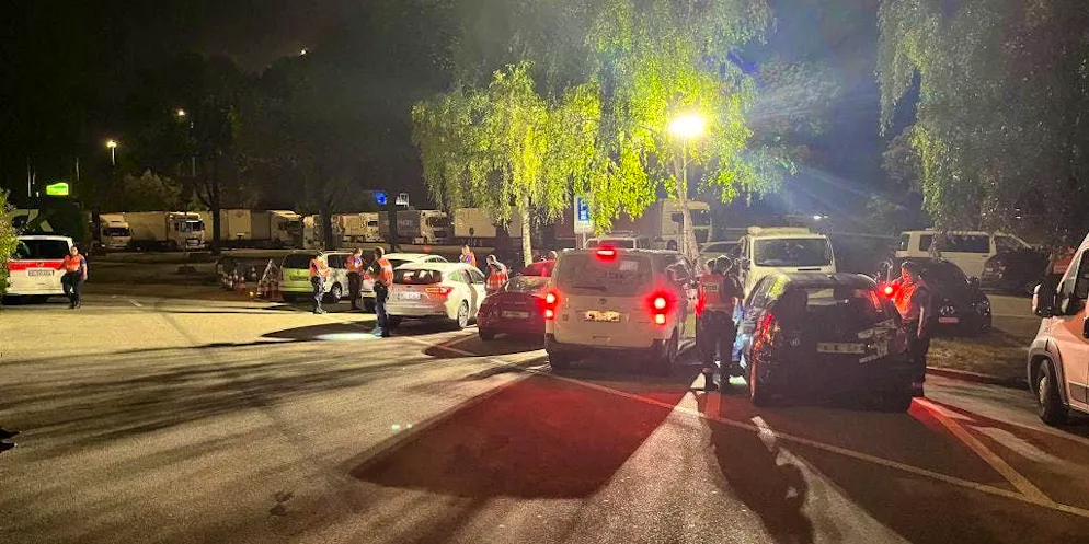 Police check at the Kemptthal rest area