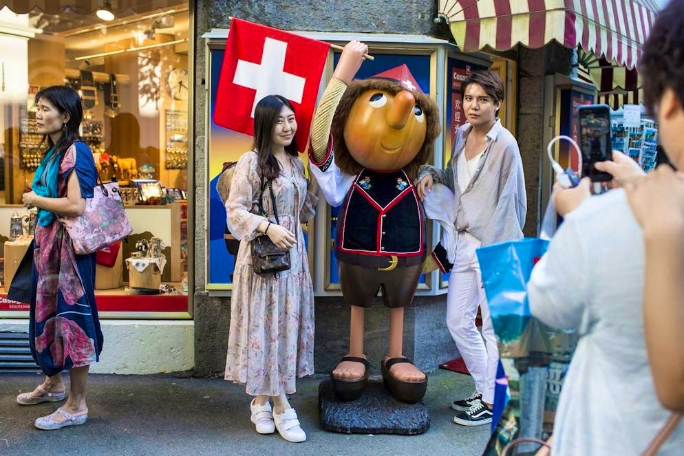 There's no getting through in certain places: many Lucerne residents are annoyed that their city is so popular with tourists.