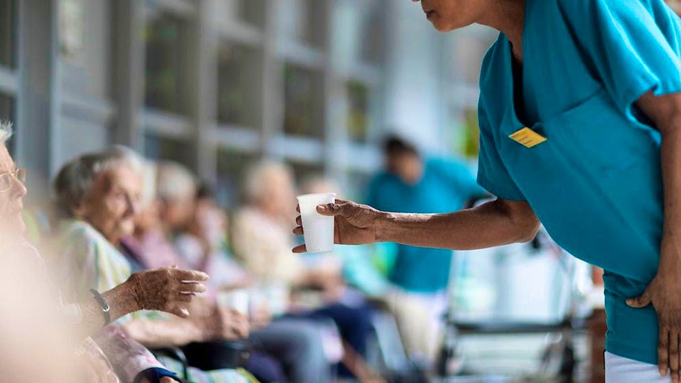 The care initiative calls for the promotion of training in the care sector. (Archive image)