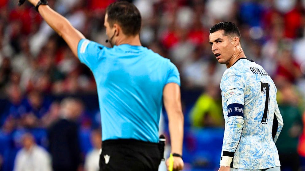 Géorgie - Portugal. L’arbitre suisse Sandro Schärer s’attire les foudres de Cristiano Ronaldo