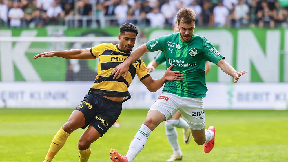 Stuttgarts Sturm-Talent Jovan Milosevic (rechts) kehrt erneut auf Leihbasis zum FC St. Gallen zurück