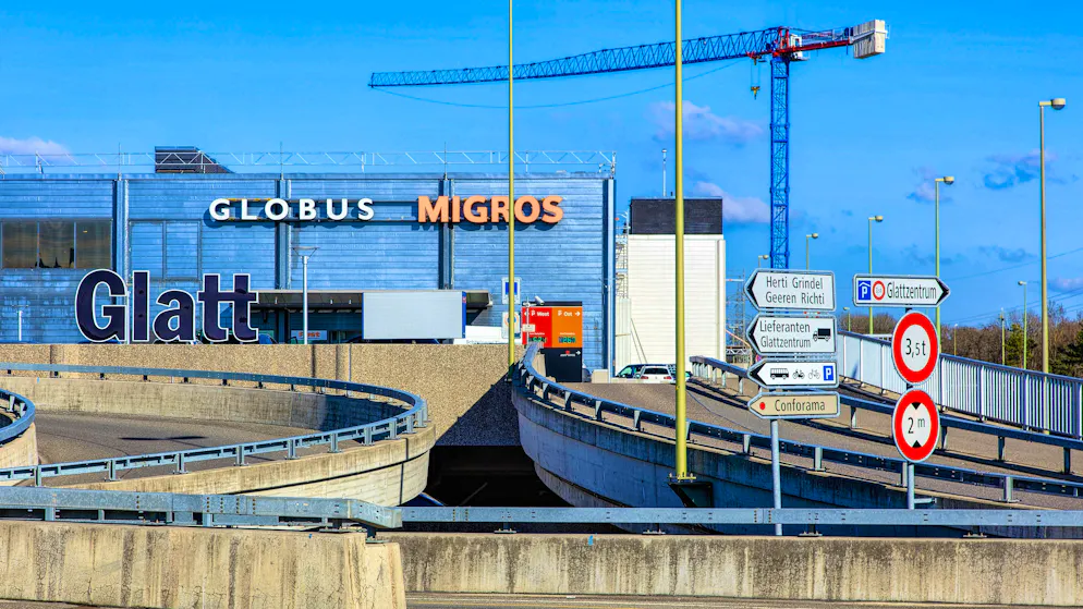 Spazio vuoto a Glatt: cosa succederà ai centri commerciali Migros quando le filiali saranno scomparse?
