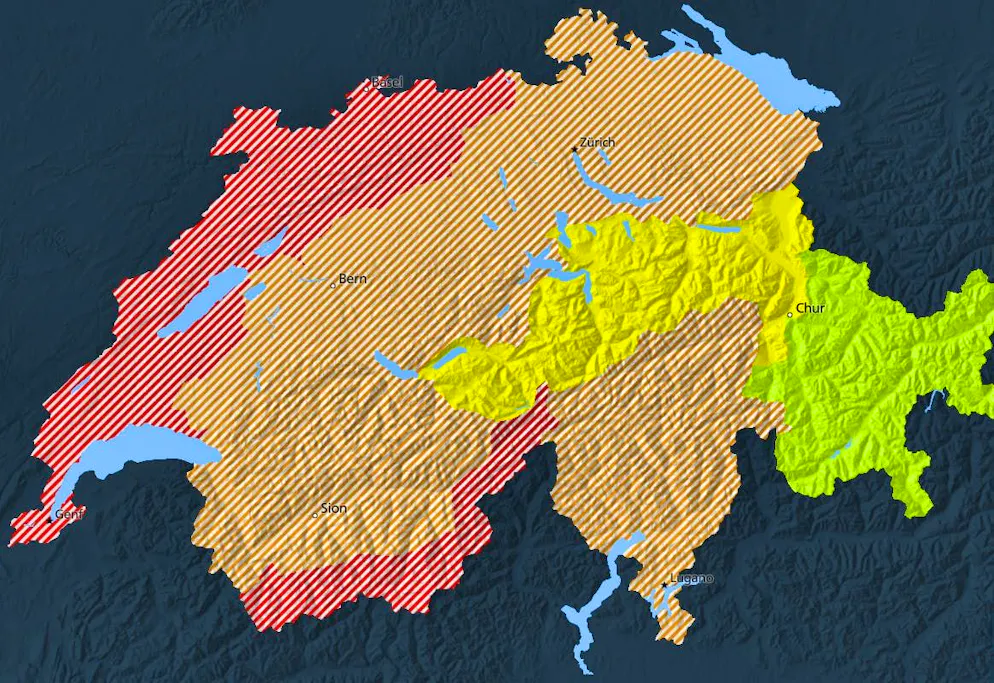 Severe thunderstorms are expected to hit practically the whole of Switzerland tomorrow evening.
