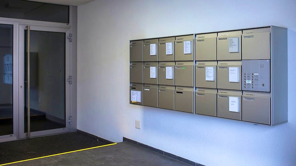 Convicted Couple used 1000 false identities for massive online fraud