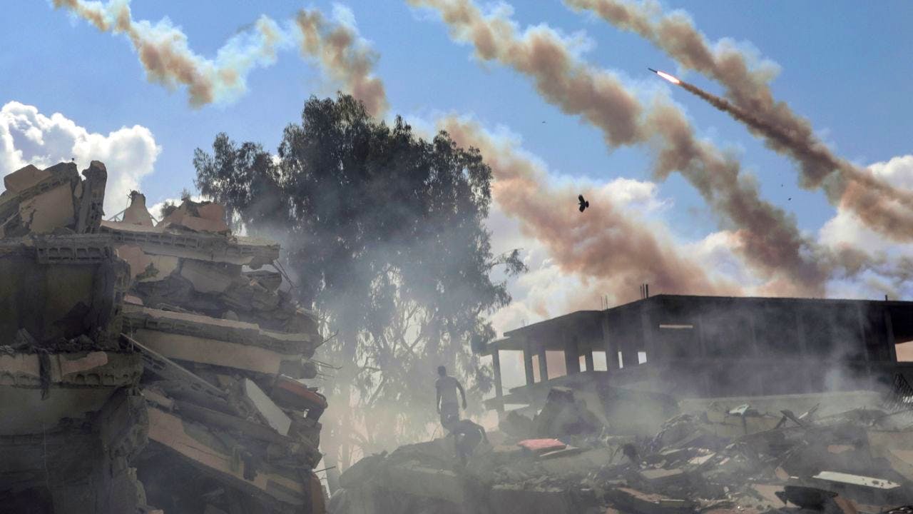 Politik. 20 Raketen aus Gaza – Israel schiesst zurück