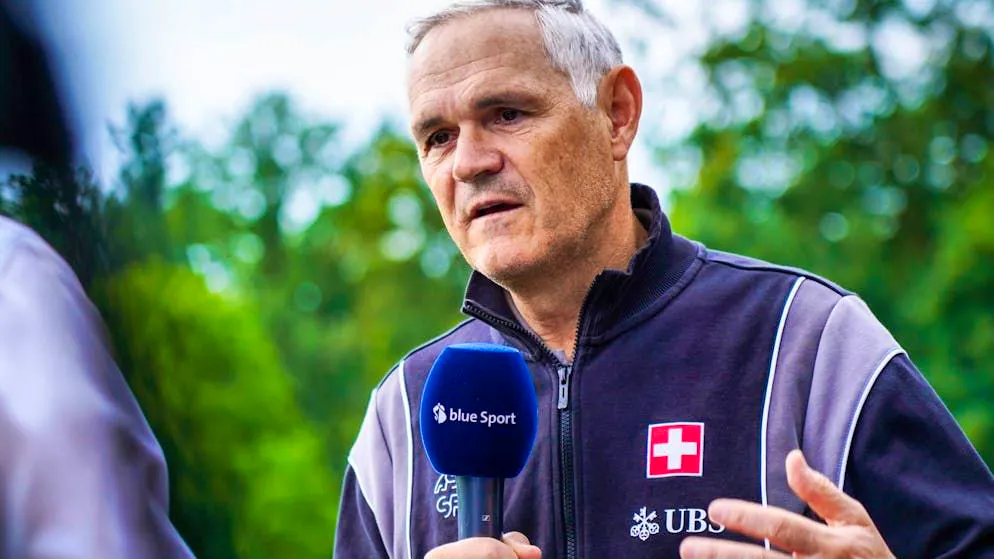 No fear of England's billion-dollar squad. Nati boss Tami speaks out: 