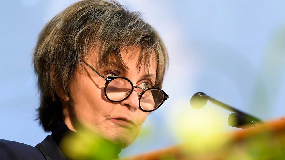 «Es ist einfach schrecklich». Calmy-Rey: Behörden und Eigentümer sind für Brandkatastrophe verantwortlich