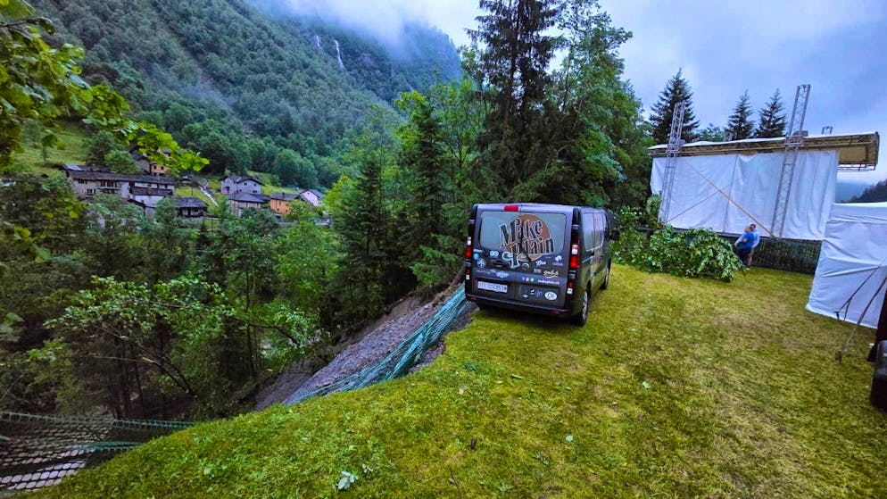 Evacuation from Piano di Peccia in the rear Maggia Valley. View of the devastation early on Sunday morning.