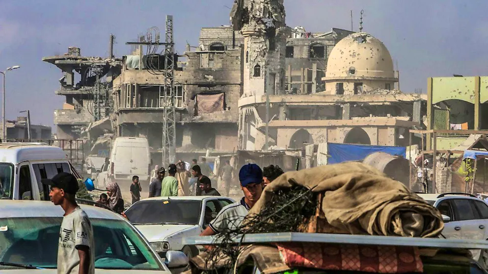 Palestinians fleeing from Chan Junis. Photo: Abed Rahim Khatib/dpa