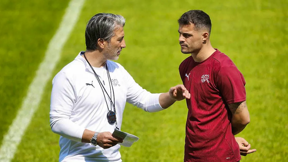 How the new cohesion in the national team came about - Gallery. Murat Yakin and Granit Xhaka have put aside their differences and are exchanging ideas on a regular basis