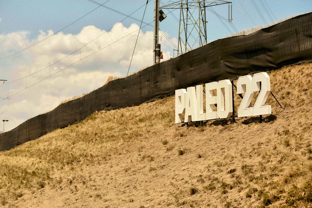Paléo - the biggest and most beautiful open-air festival in Switzerland. The Paléo Festival is currently taking place in Nyon. The huge open-air festival offers more than just beer and bands. 