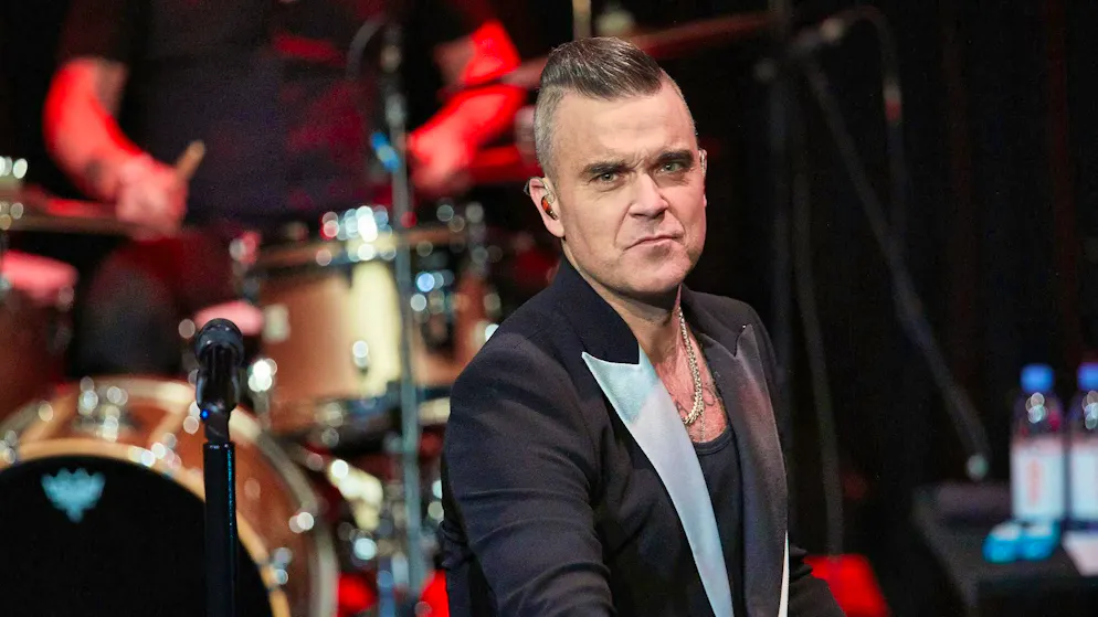 Robbie Williams is currently on a world tour. The British singer will be performing in Zurich on August 22.