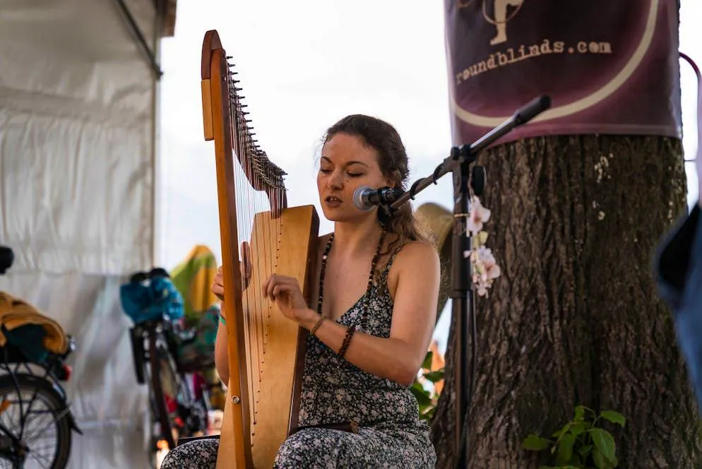 The toughest stage in the world. This is how much street musicians earn in Montreux