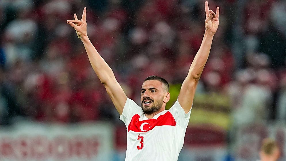 Le geste controversé de Merih Demiral.