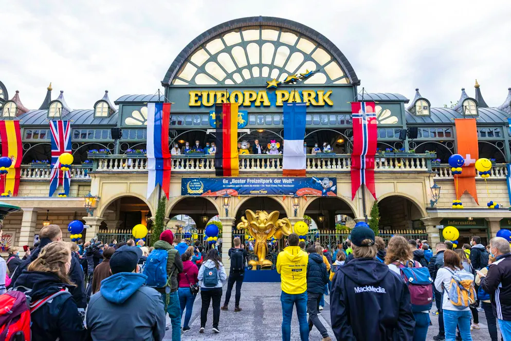 The accident occurred outside the visitor area.