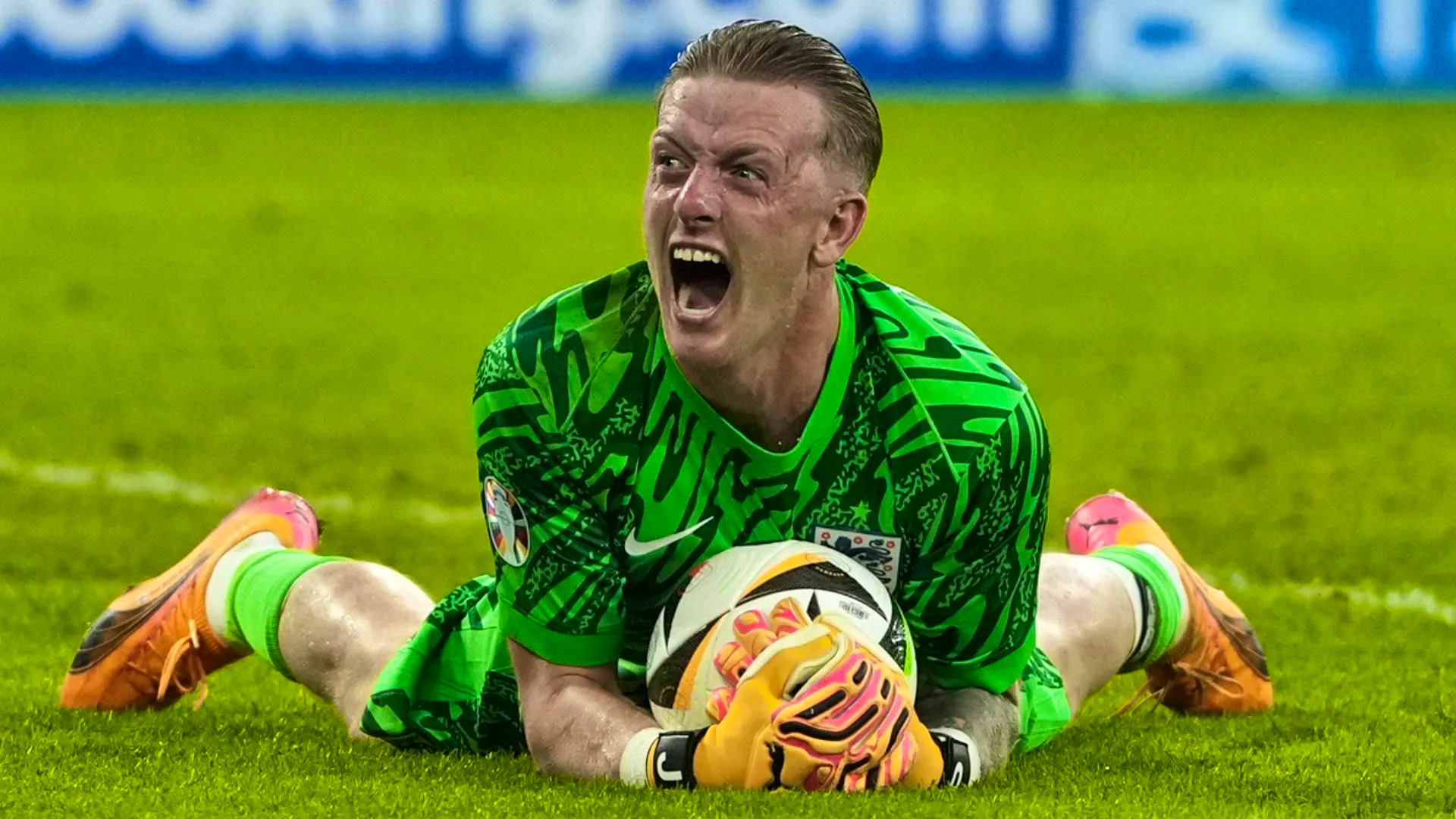 England and the eternal goalkeeper question. Zubi: 
