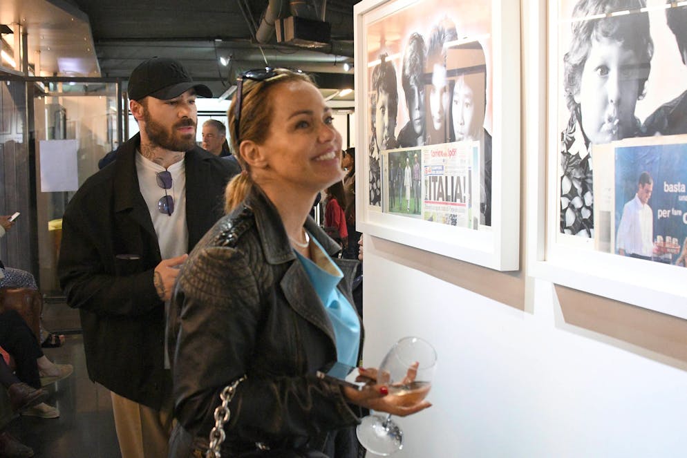 Sonia Bruganelli con Angelo Madonia a una mostra a Roma lo scorso maggio.