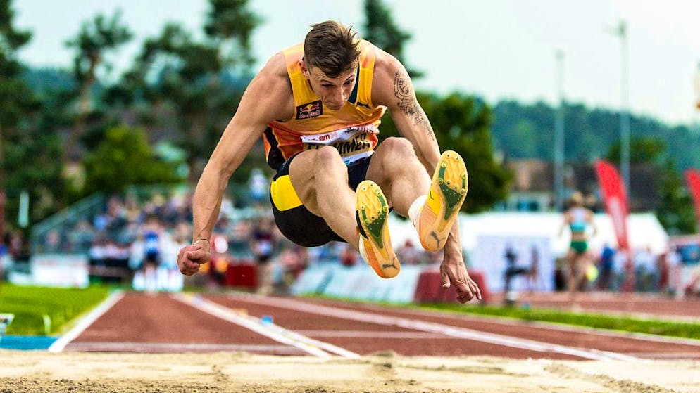 Simon Ehammer as long jumper at the Swiss Championships in Winterthur - and in about a month's time at the Summer Games in Paris.