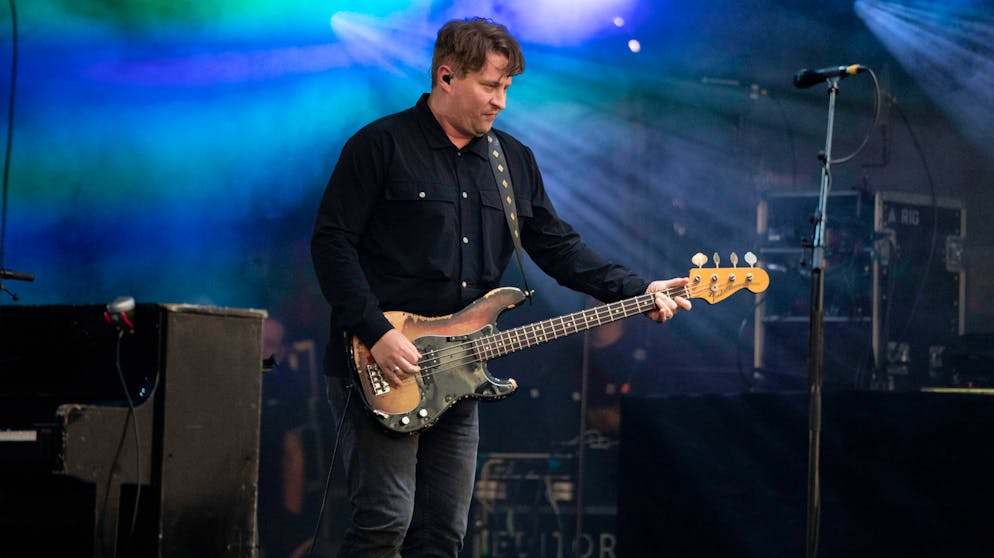 Montreux Jazz Festival 2024: Editors. Am Bass: Russell Leetch. 