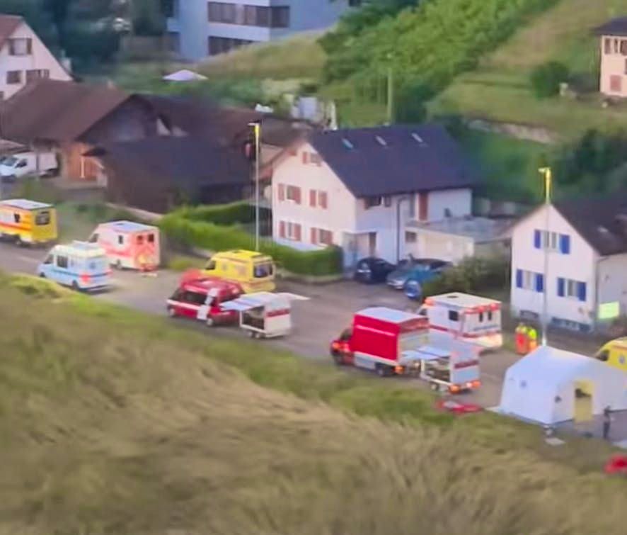 Major operation in Spreitenbach AG. 13 people injured in fire, one seriously