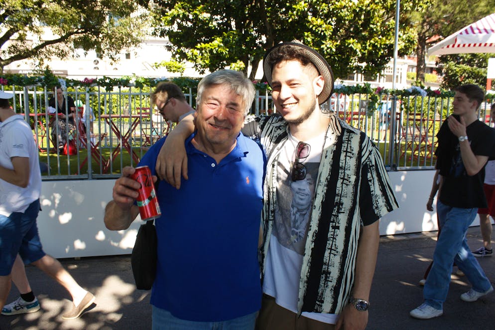 Montreux Jazz Festival 2024: Montag. Der Sohn begleitet den Vater an die Konzerte. Letzterer wollte Alice Cooper und Deep Purple schon immer mal live erleben. 