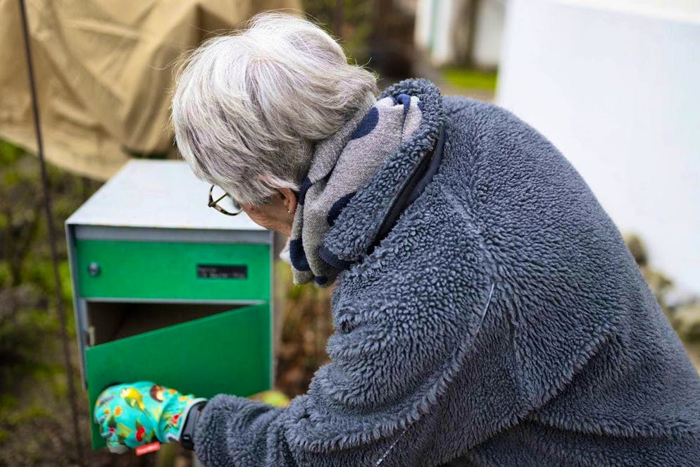 Des escrocs tentent de se procurer de l'argent par le biais de lettres. (Image symbolique)
