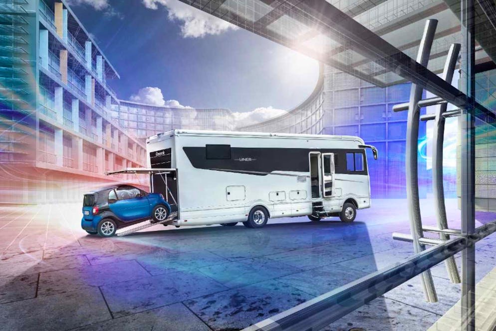 Stefan Mross now lives in the luxury Lovemobile.  This is what Stefan Mross' new luxury home looks like on four wheels.  The huge motor home costs 1.2 million euros. 