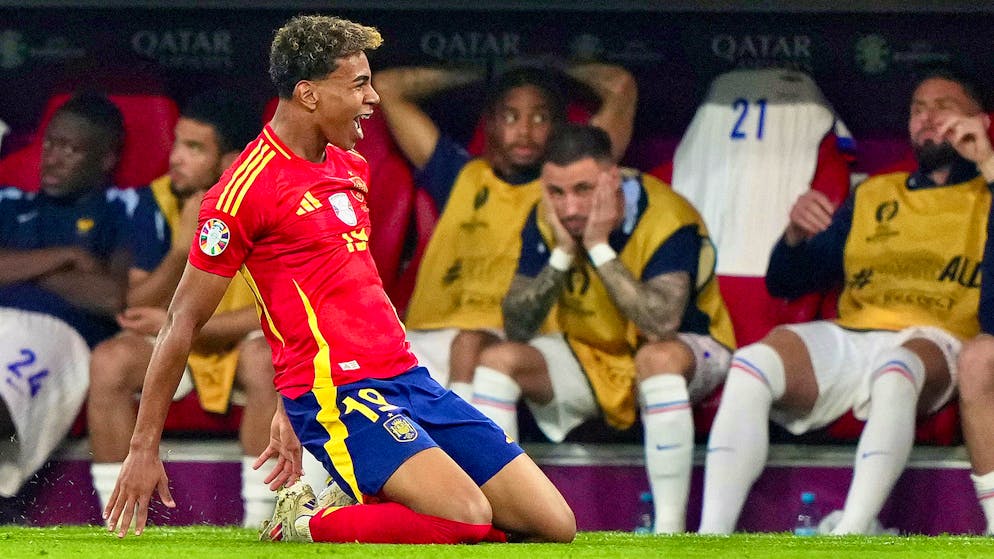 Espagne - France. But sublime ! Lamine Yamal bat le record de Johan Vonlanthen