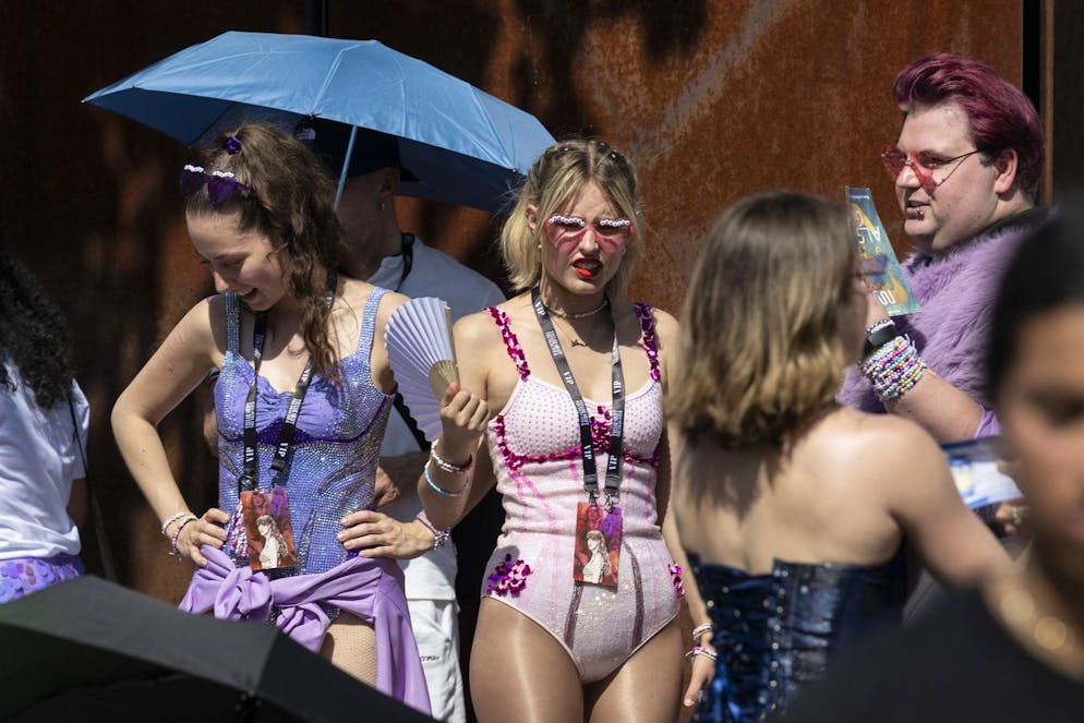 Schrille Outfits sind bei Taylor Swift Pflicht. 