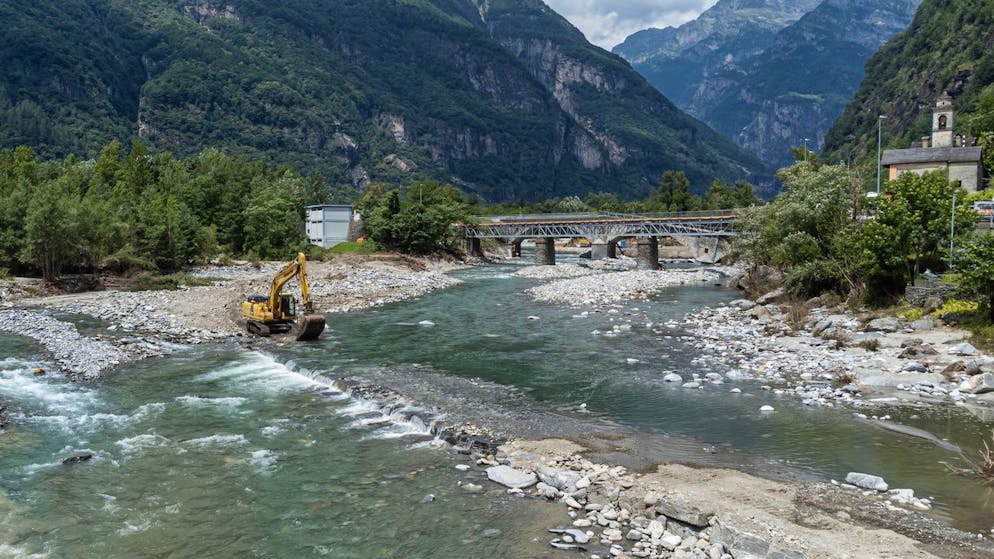 Mancano ancora tre persone. Riprese in Vallemaggia le ricerche dei dispersi dopo il maltempo