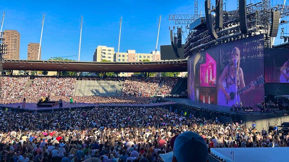Music Taylor Swift on stage at Zurich