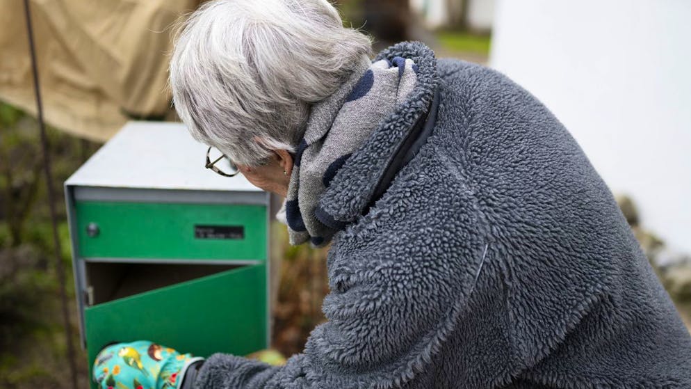 Polizei warnt vor neuer Betrugsmasche. Vorsicht, wenn das in deinem Briefkasten liegt